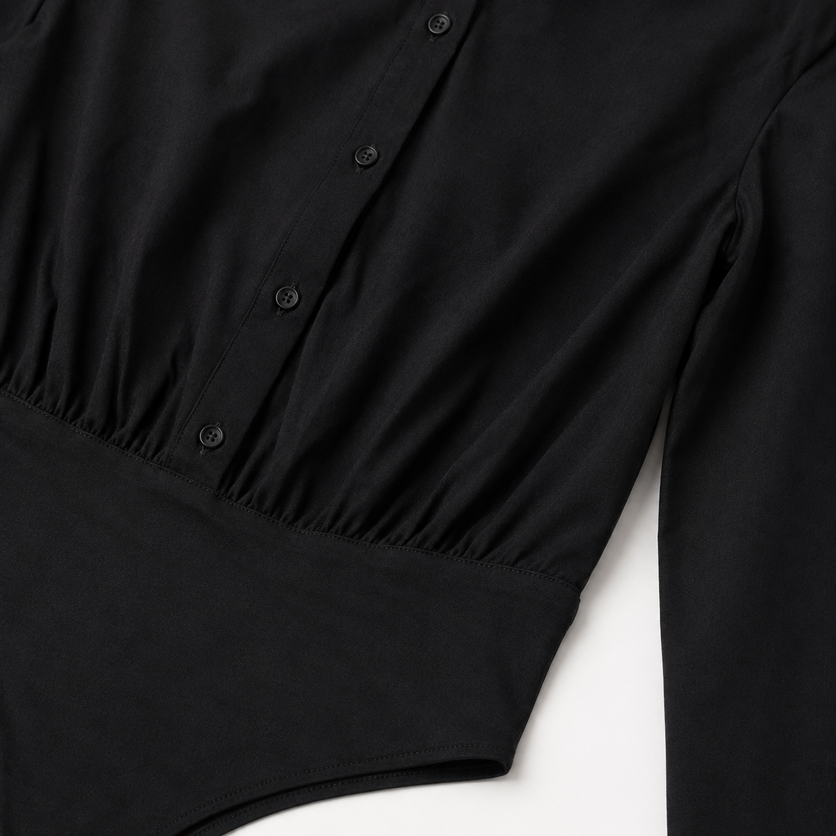 Camisa tipo Body negro detalle